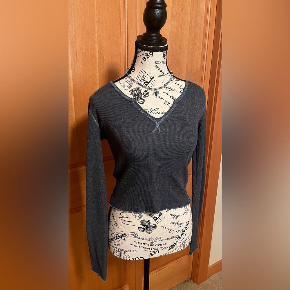 American Eagle | Women’s Cropped Waffle Knit Long Sleeve Shirt | Size XS